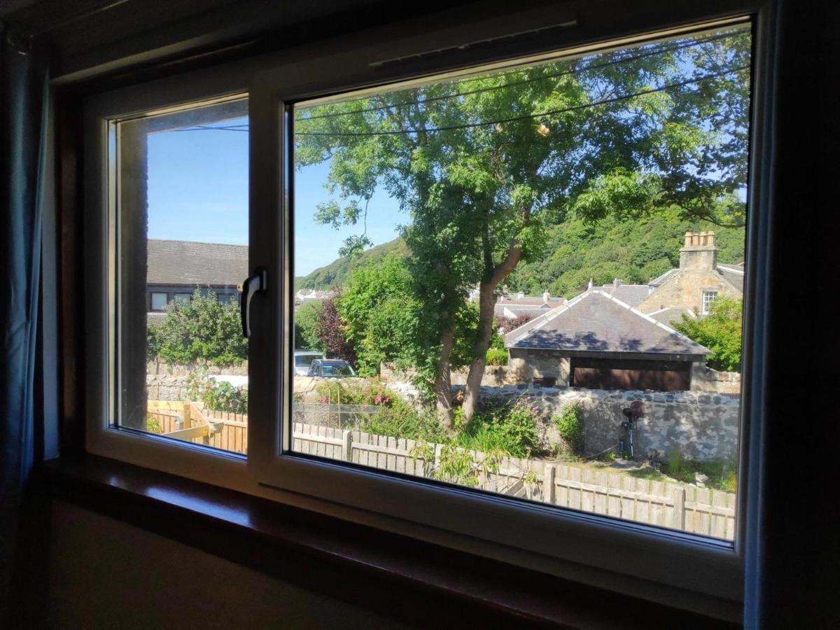 Lovely 2Bd Flat In Picturesque Limekilns Fife Extérieur photo